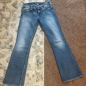 Silvers classic women’s blue jeans